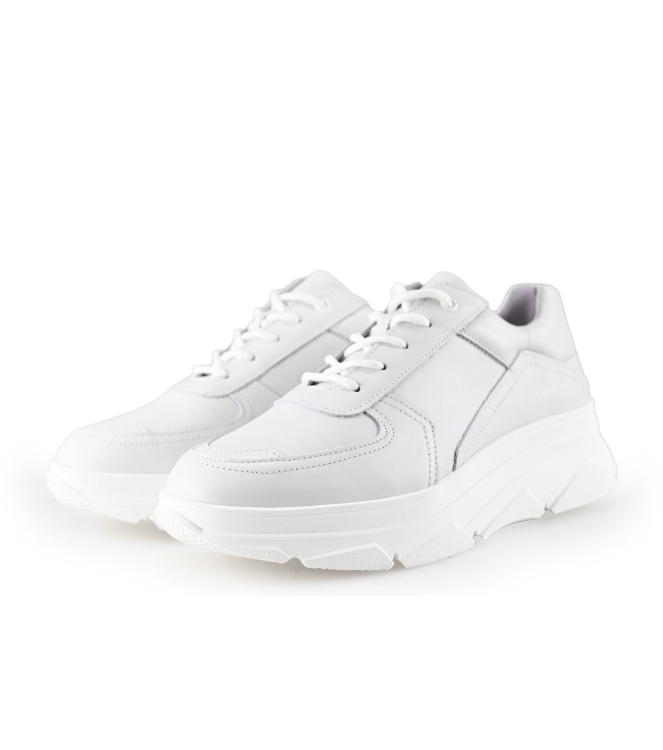 Bridge Footwear Sneaker