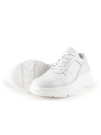 Bridge Footwear Sneaker