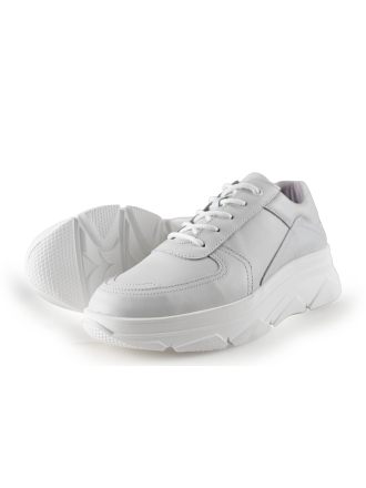 Bridge Footwear Sneaker