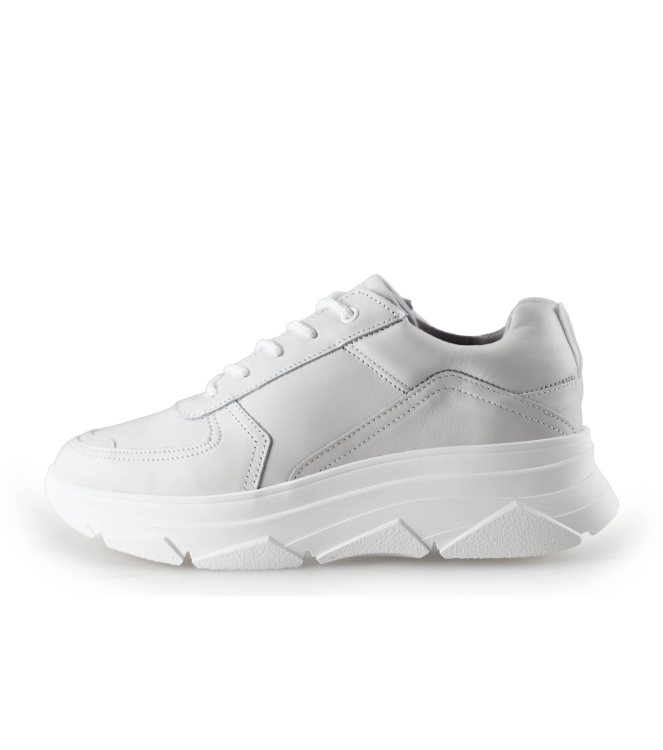 Bridge Footwear Sneaker