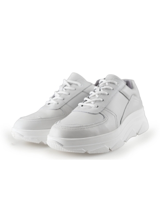 Bridge Footwear Sneaker