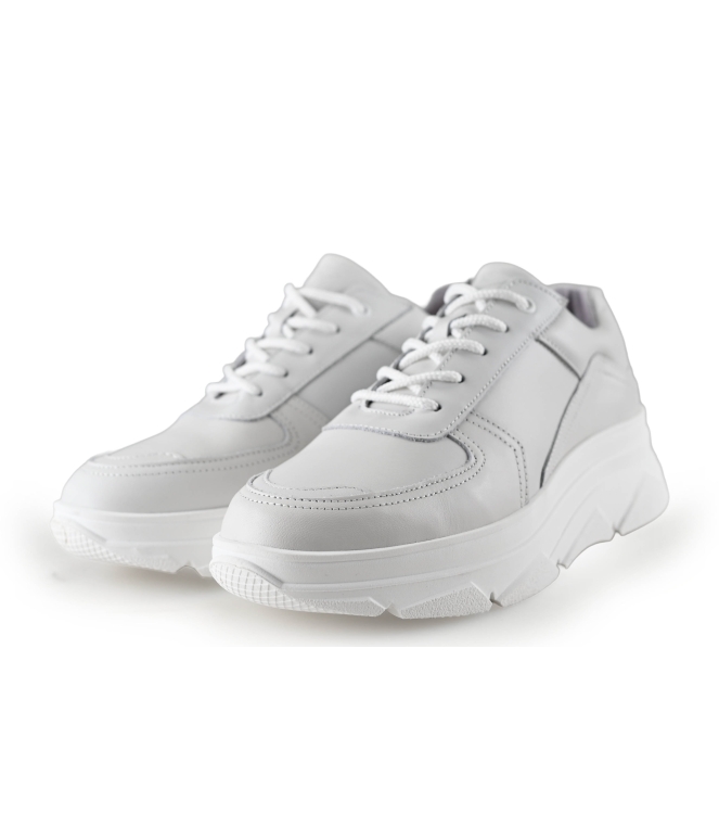 Bridge Footwear Sneaker