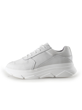 Bridge Footwear Sneaker