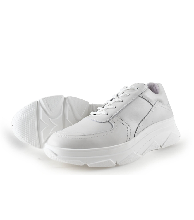 Bridge Footwear Sneaker