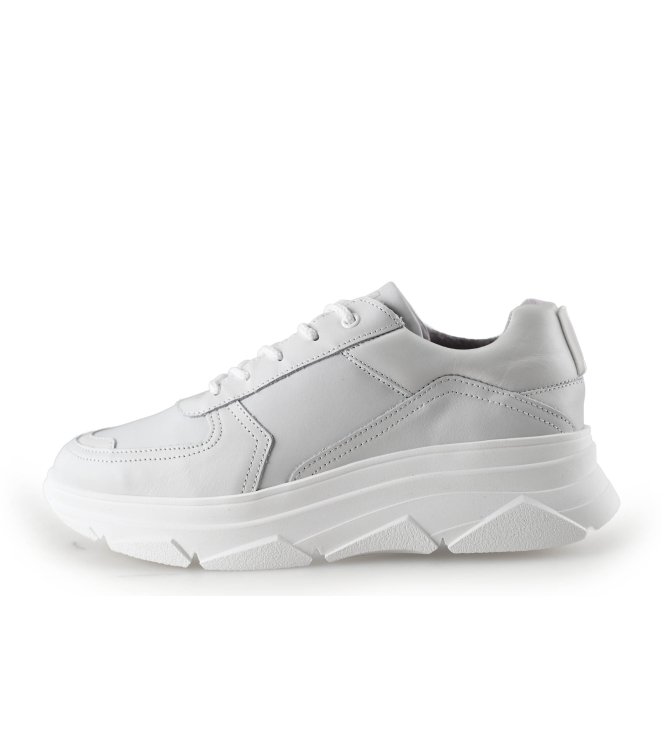 Bridge Footwear Sneaker