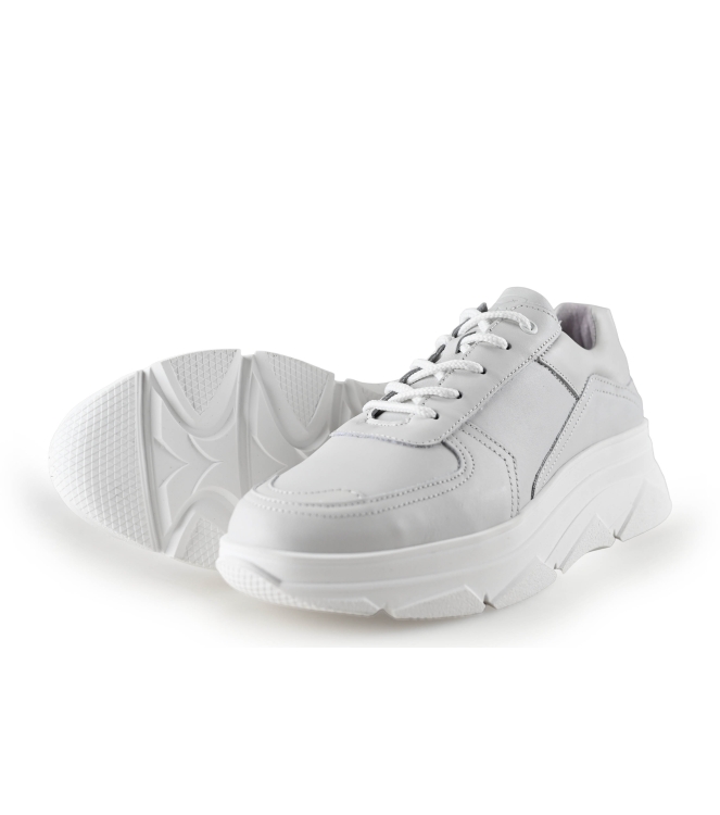 Bridge Footwear Sneaker