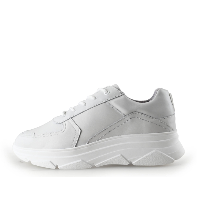 Bridge Footwear Sneaker