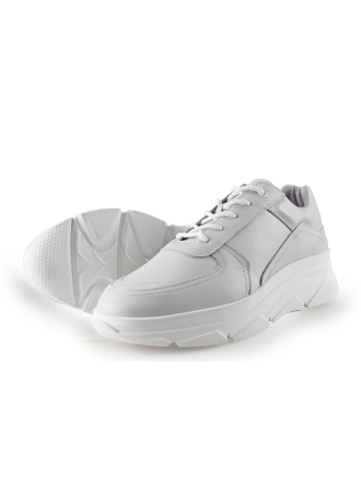 Bridge Footwear Sneaker