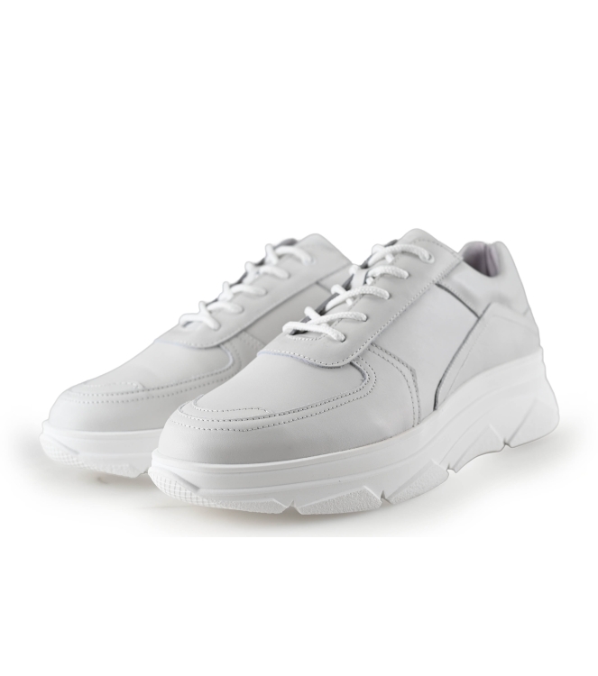 Bridge Footwear Sneaker