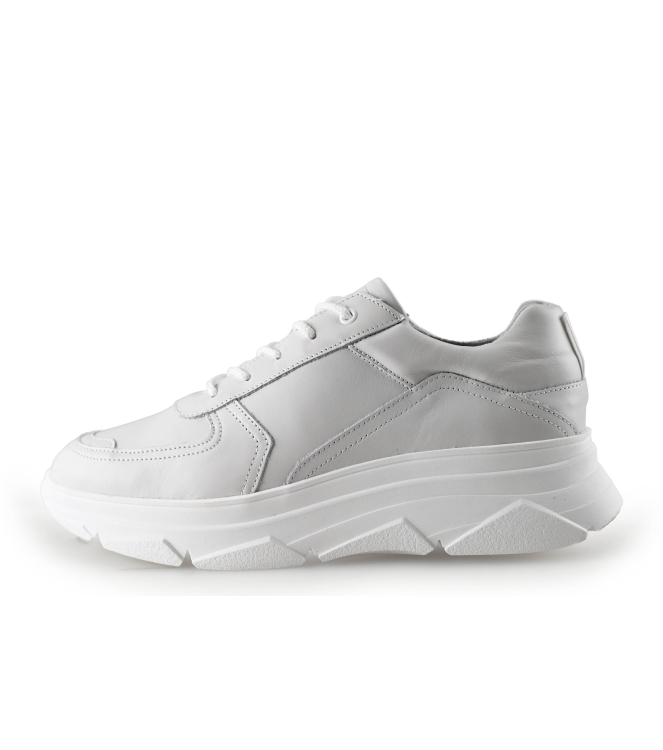 Bridge Footwear Sneaker