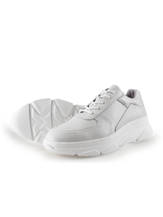 Bridge Footwear Sneaker