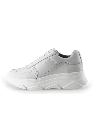 Bridge Footwear Sneaker