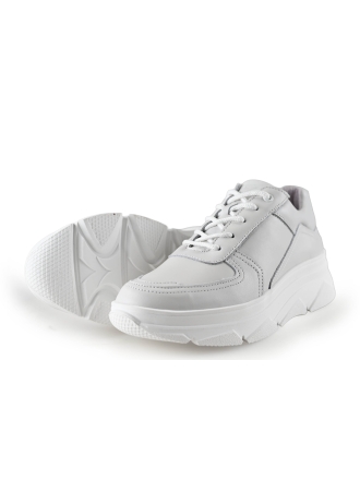 Bridge Footwear Sneaker