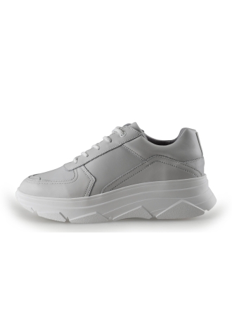 Bridge Footwear Sneaker