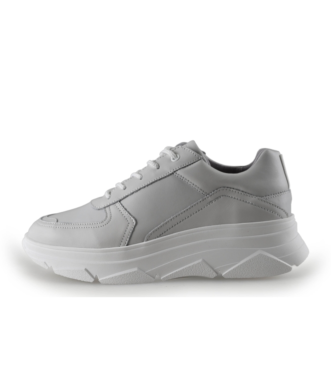 Bridge Footwear Sneaker