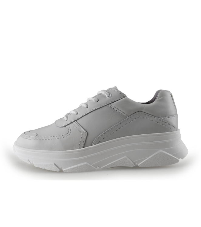 Bridge Footwear Sneaker