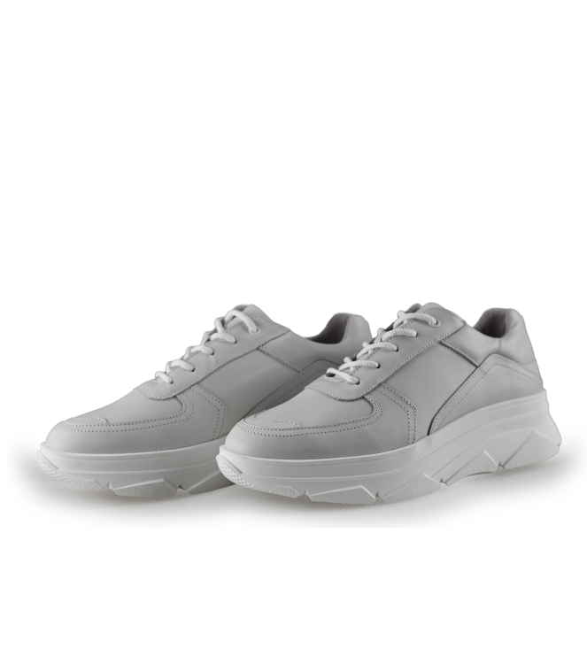 Bridge Footwear Sneaker