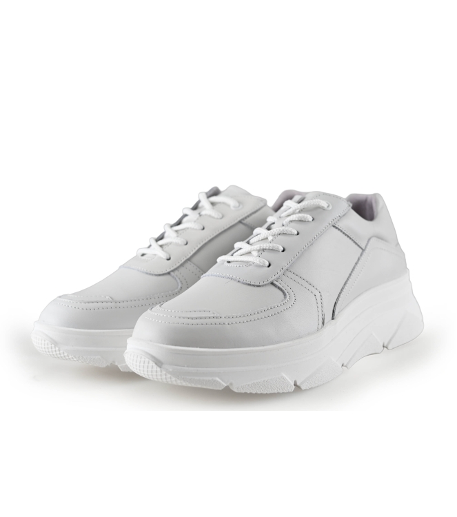Bridge Footwear Sneaker