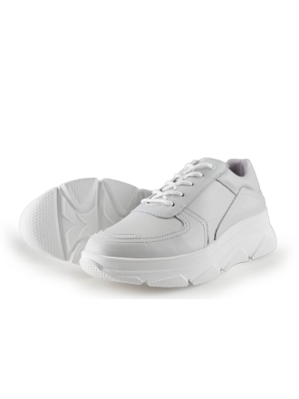 Bridge Footwear Sneaker