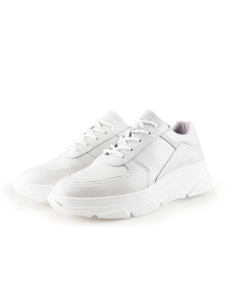 Bridge Footwear Sneaker
