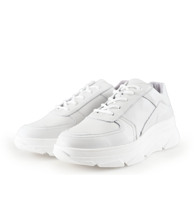 Bridge Footwear Sneaker