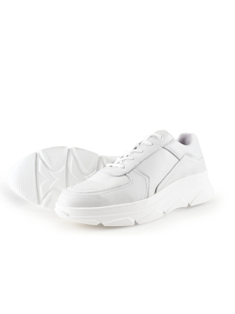 Bridge Footwear Sneaker