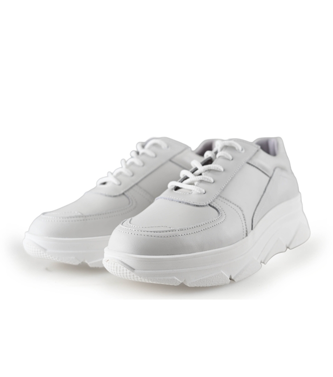Bridge Footwear Sneaker