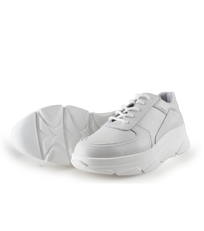 Bridge Footwear Sneaker