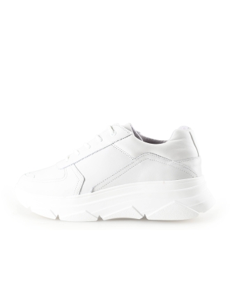 Bridge Footwear Sneaker