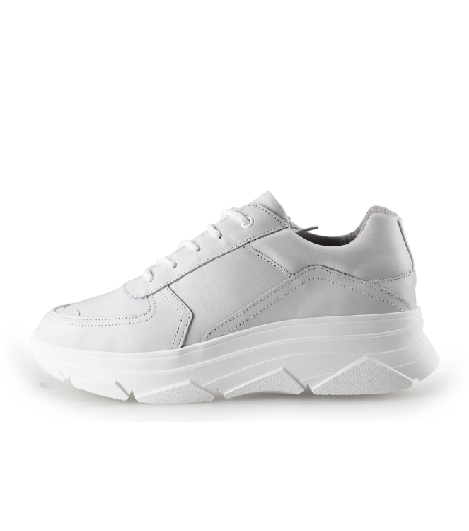 Bridge Footwear Sneaker