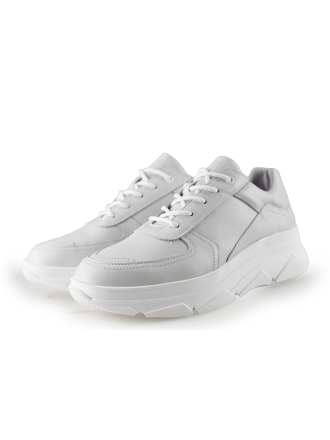 Bridge Footwear Sneaker