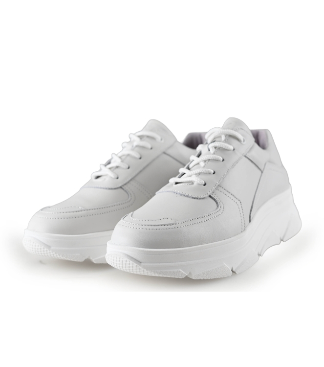 Bridge Footwear Sneaker
