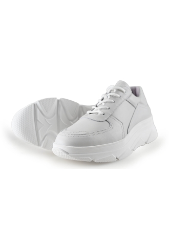 Bridge Footwear Sneaker