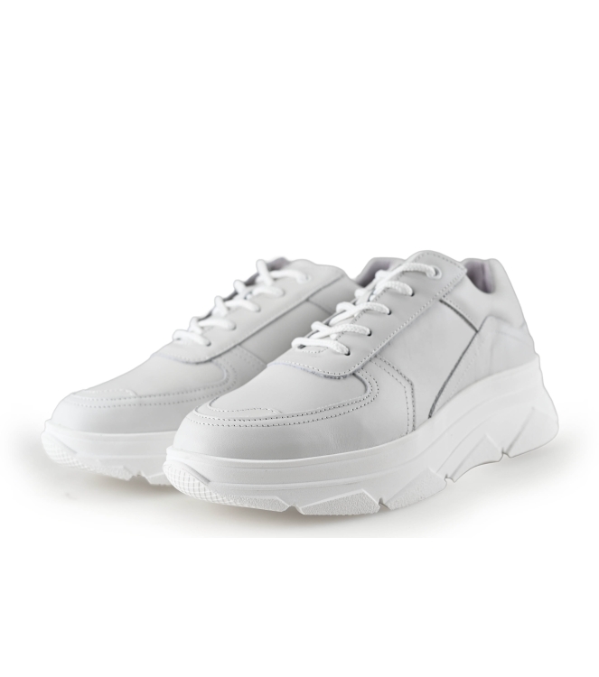 Bridge Footwear Sneaker