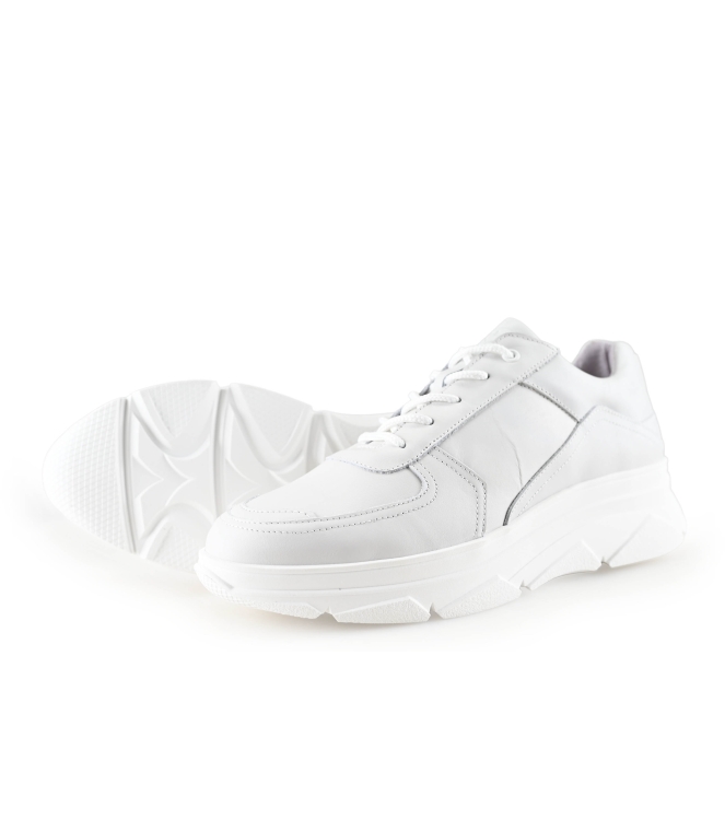 Bridge Footwear Sneaker