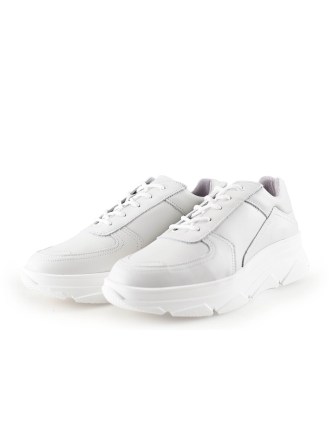 Bridge Footwear Sneaker