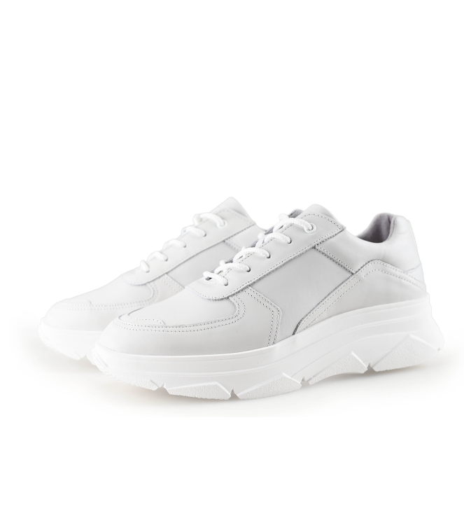 Bridge Footwear Sneaker