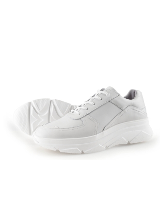 Bridge Footwear Sneaker