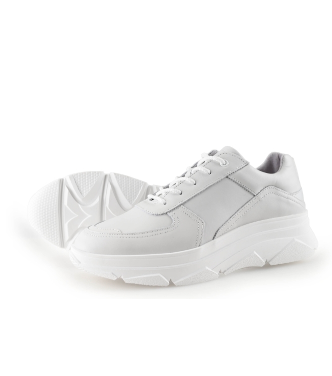 Bridge Footwear Sneaker