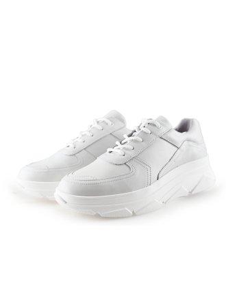 Bridge Footwear Sneaker