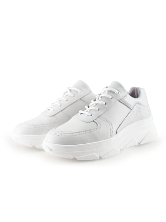 Bridge Footwear Sneaker