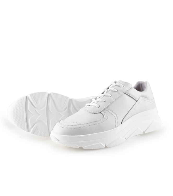 Bridge Footwear Sneaker