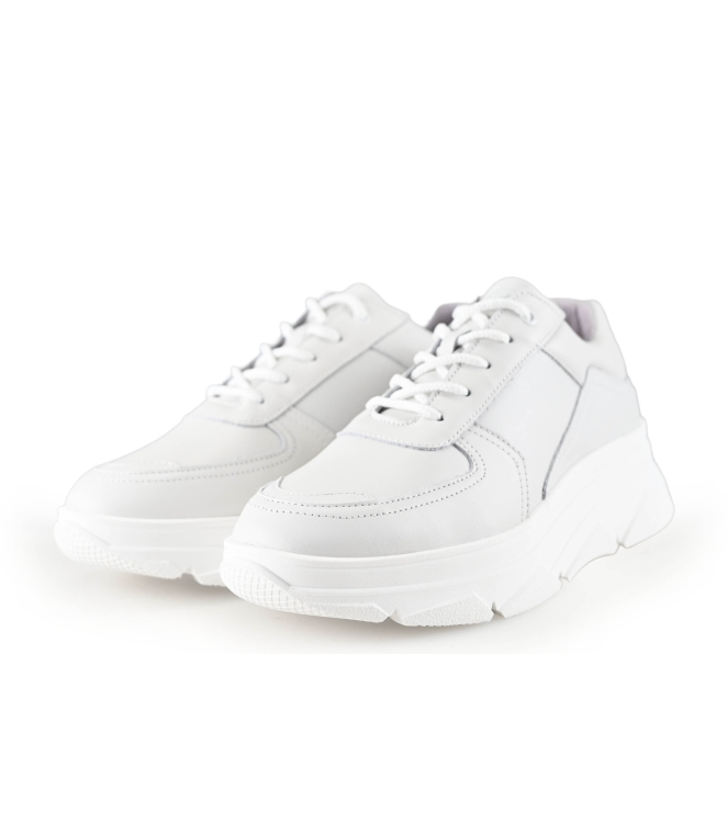 Bridge Footwear Sneaker