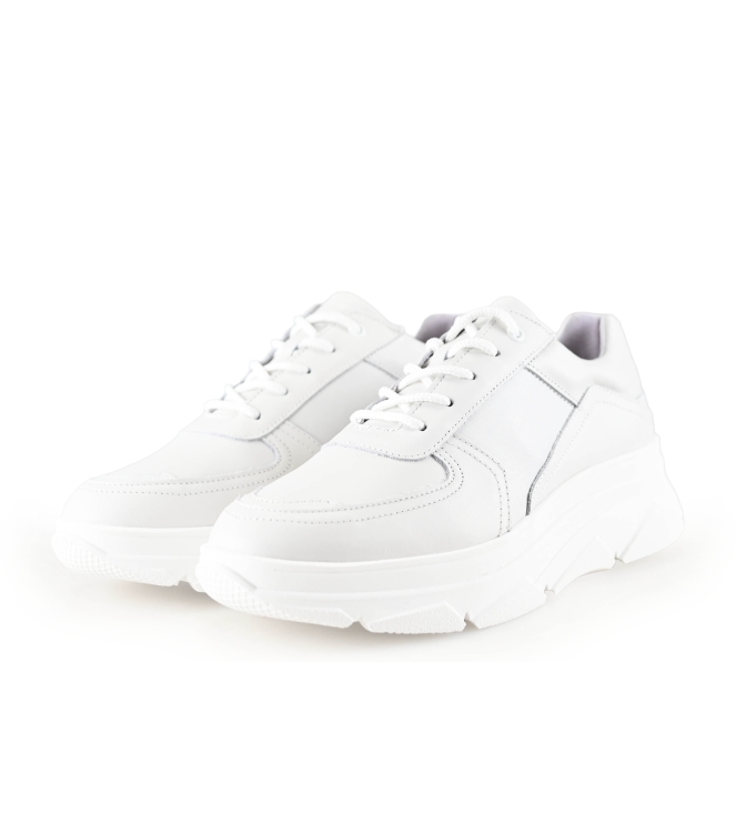 Bridge Footwear Sneaker