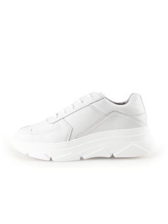Bridge Footwear Sneaker