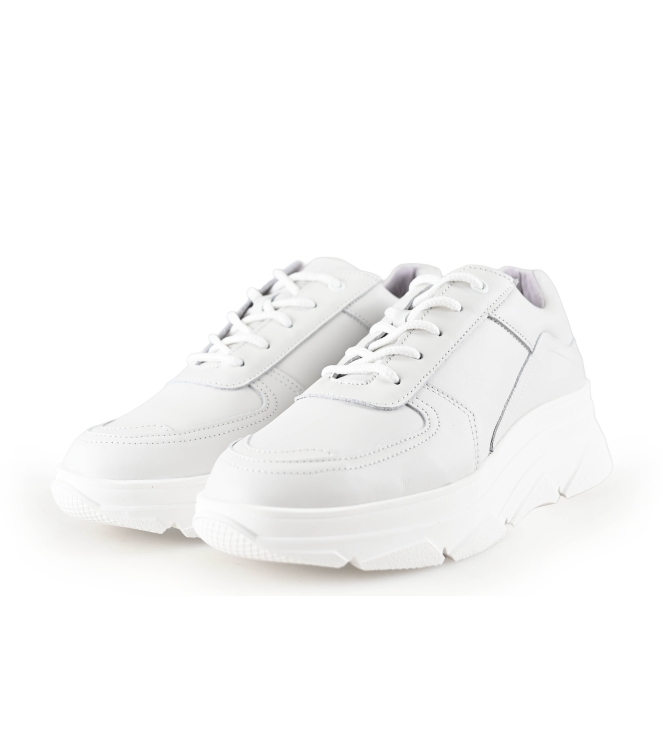 Bridge Footwear Sneaker