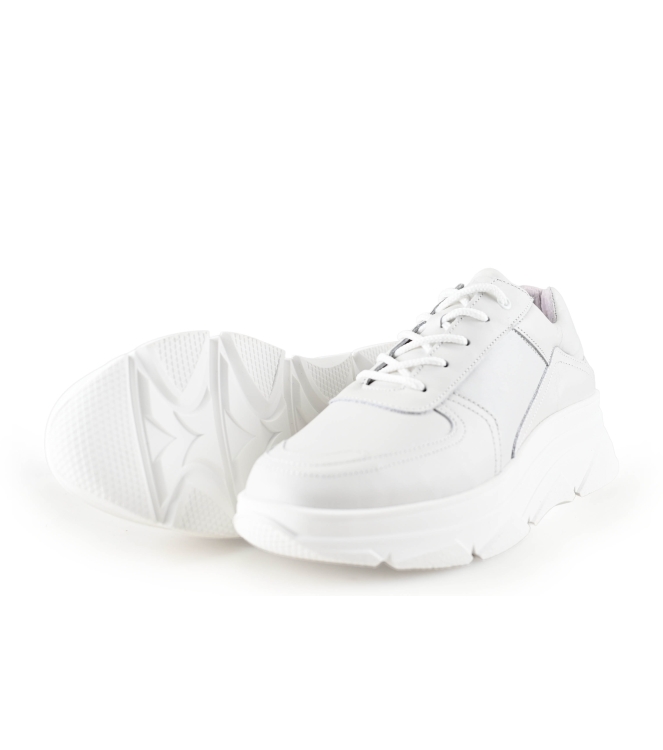 Bridge Footwear Sneaker