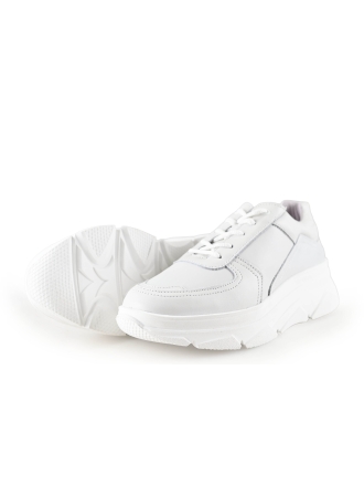 Bridge Footwear Sneaker