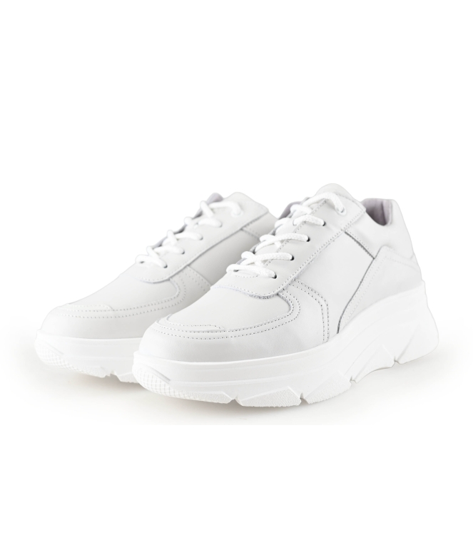Bridge Footwear Sneaker