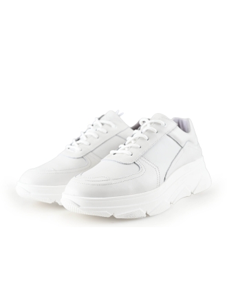Bridge Footwear Sneaker